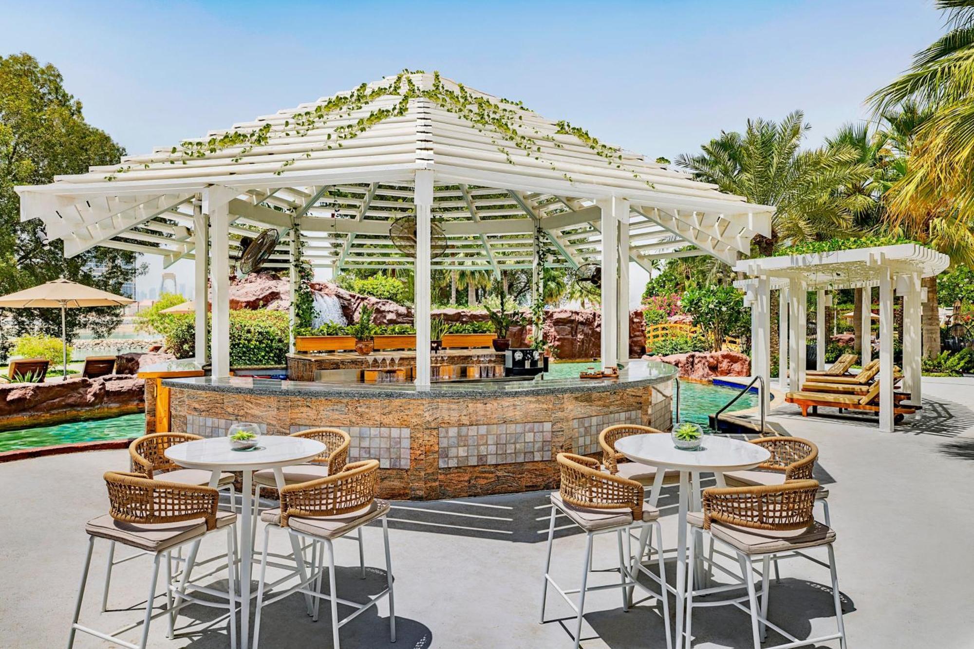 The Ritz-Carlton, Doha Hotel Kültér fotó The Pool Bar