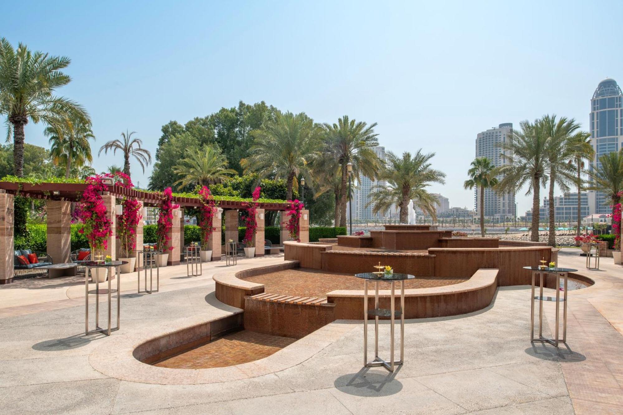 The Ritz-Carlton, Doha Hotel Kültér fotó The Palace Downtown