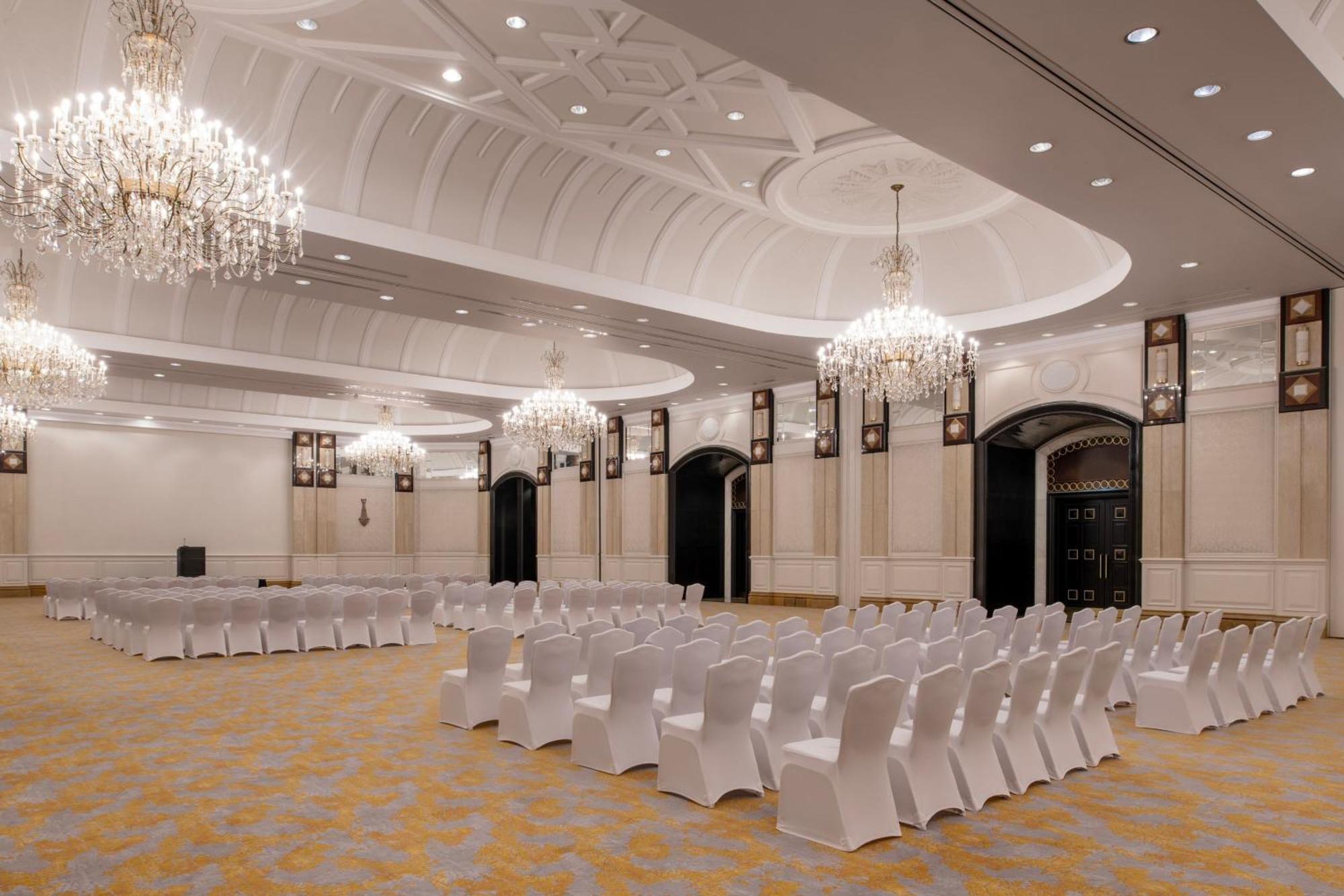 The Ritz-Carlton, Doha Hotel Kültér fotó The ballroom