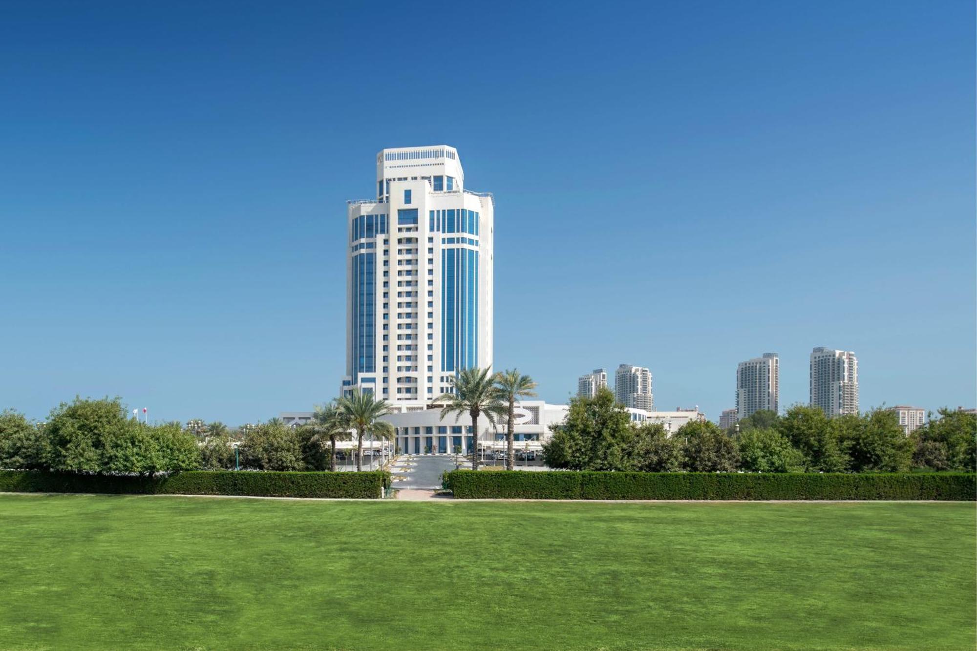 The Ritz-Carlton, Doha Hotel Kültér fotó The Oberoi Dubai