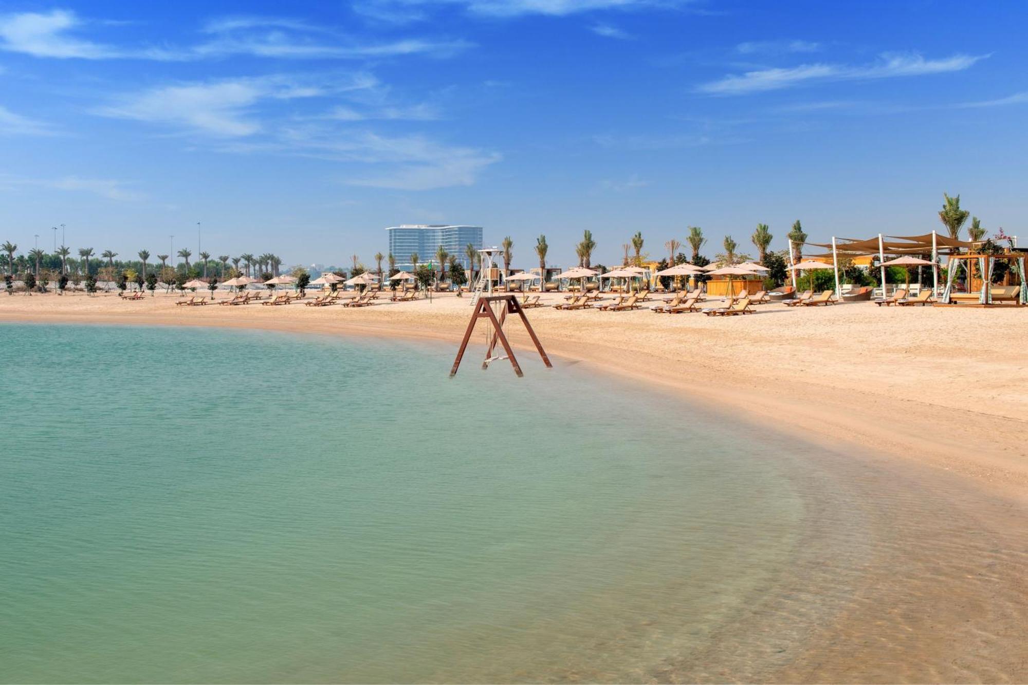 The Ritz-Carlton, Doha Hotel Kültér fotó The beach at Jumeirah Beach Club